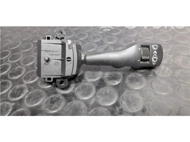 Ручка стеклоочистителей 8363664I BMW 5 E39