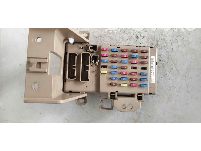 Блок предохранителей 82201FJ110   Subaru Forester SJ    