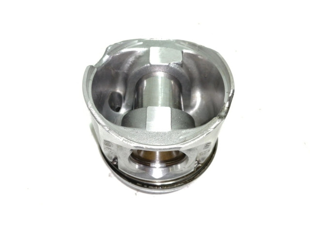  Поршень M9R830   Renault Koleos I  