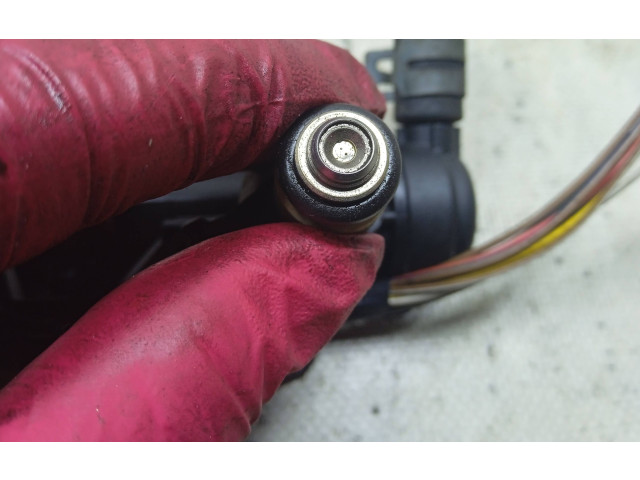 Топливная рампа 036133319AE, 036133319AE Skoda Fabia Mk1 (6Y)