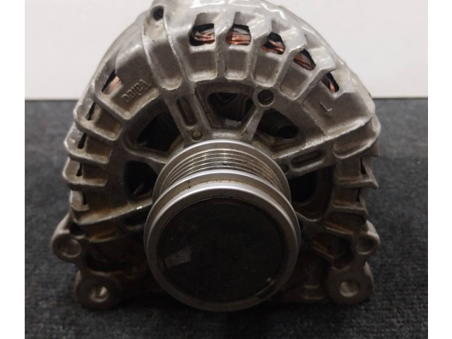 Генератор 04L903021D, 2715271A   Volkswagen Golf VII      