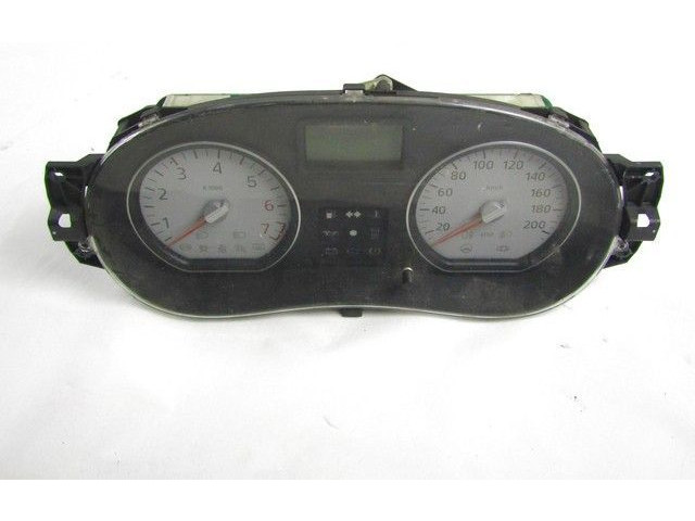 Панель приборов 8200733621   Dacia Logan I       