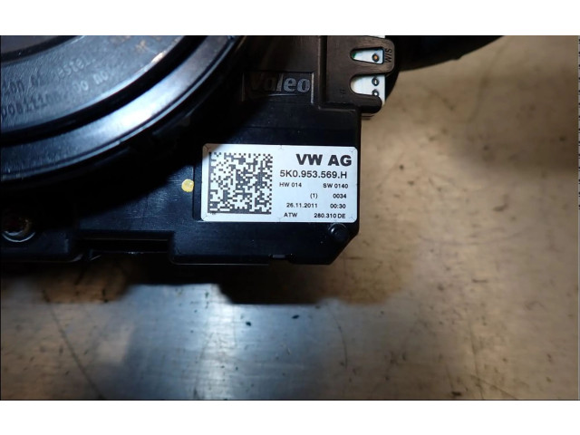 Ручка стеклоочистителей    Audi A1