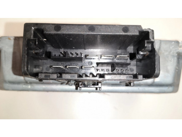 Блок управления 13514308, 510558799 Opel Insignia B