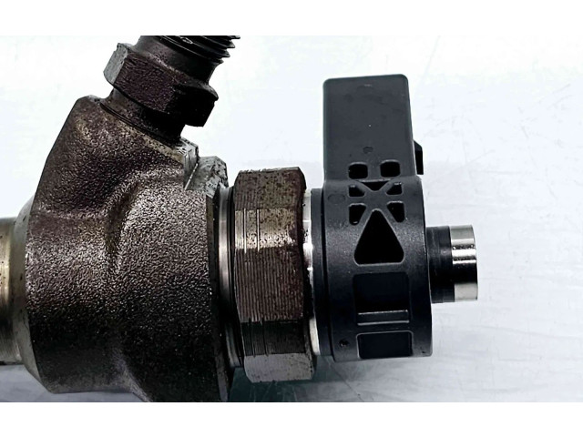 Vstřikovač    Volkswagen Tiguan     