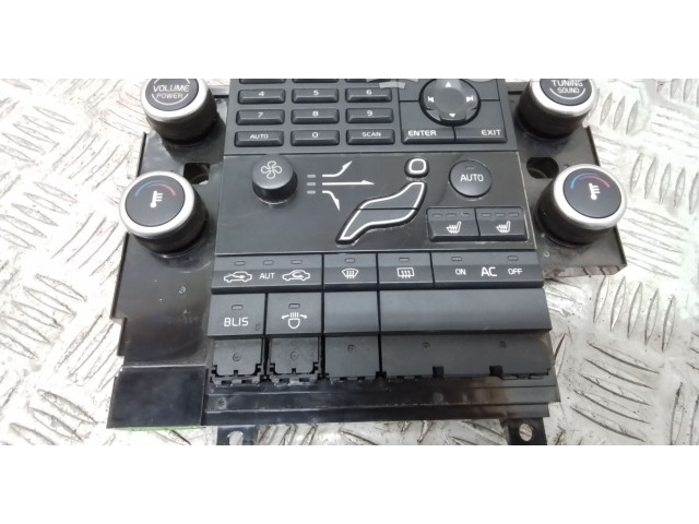 Блок управления климат-контролем 30782909 Volvo V70