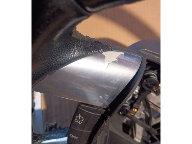 Руль Ford Focus  2004 - 2010 года 4M513600CL, 61638004A00      