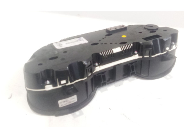 Панель приборов 8R0920931b Audi Q5 SQ5