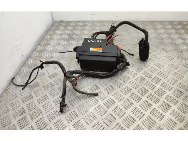 Блок предохранителей 9240945, 924094503 Mini Paceman (R61)