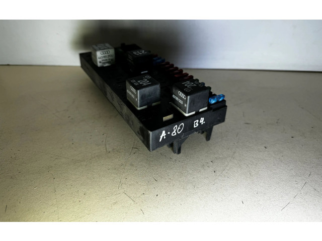 Pojistková skříňka 443941822B, 443941822 Audi 80 90 S2 B4 1993