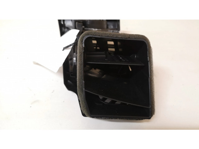 Боковая воздушная решётка