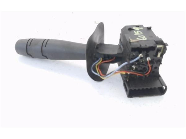 Ручка поворотов/ фонарей Dacia Sandero  2008 - 2012 года 8200792584, 6001551360      