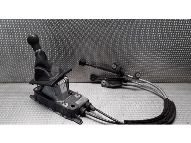 Механизм переключения передач (кулиса) (в салоне)