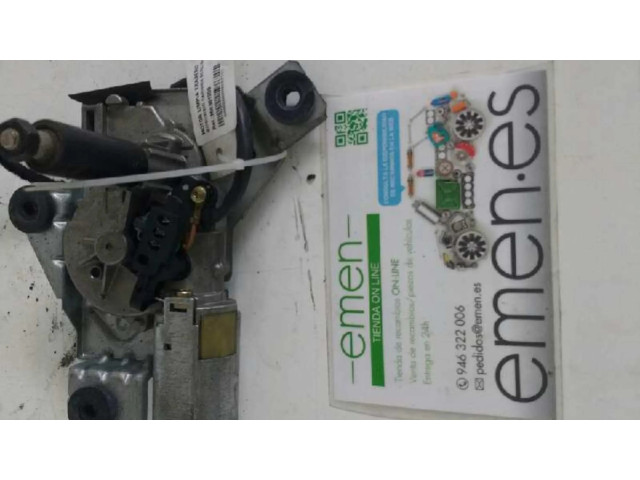 Моторчик заднего дворника 0390206517 Mitsubishi Carisma