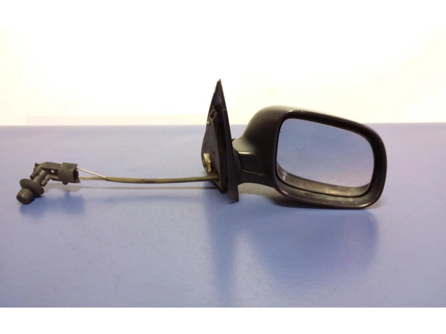 Зеркало электрическое Skoda Fabia Mk1 (6Y) 1999 - 2007 года