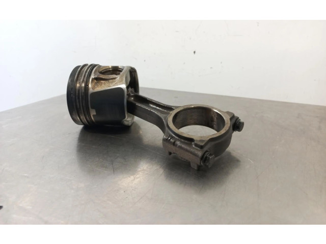 Píst 080343 Nissan Qashqai