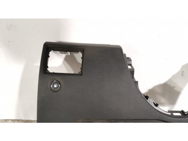 Другая деталь салона