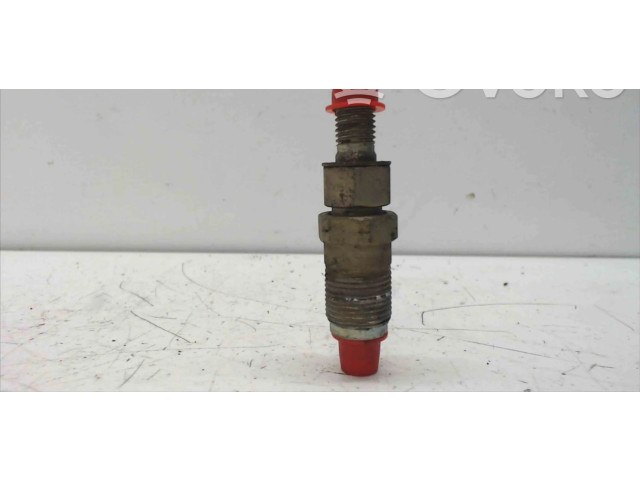 Vstřikovač 166000F000   Ford Maverick     