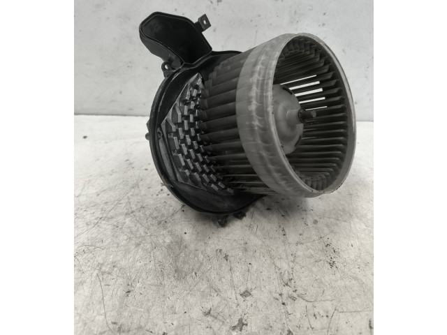 Вентилятор печки       Volvo XC90