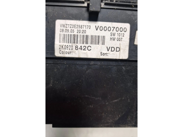 Přístrojová deska Volkswagen Caddy 2007 2K0920842C, V0007000