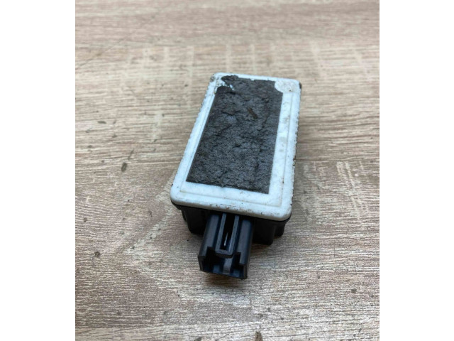 Блок управления 30797900   Volvo S80