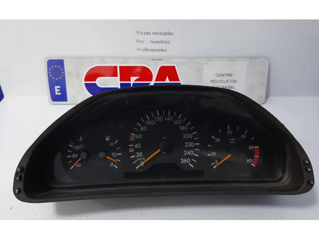 Панель приборов 2105409647   Mercedes-Benz E W210       