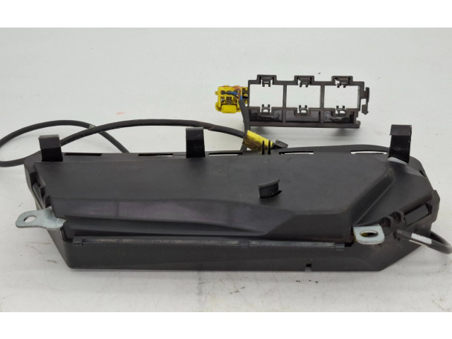 Подушка безопасности в сиденье 6Q0880241B   Volkswagen Caddy