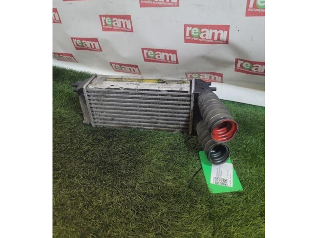 Интеркулер  1878624, 1878624   Ford B-MAX 