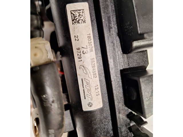 Turbodmychadlo Нагнетатель 55284582 Fiat 500