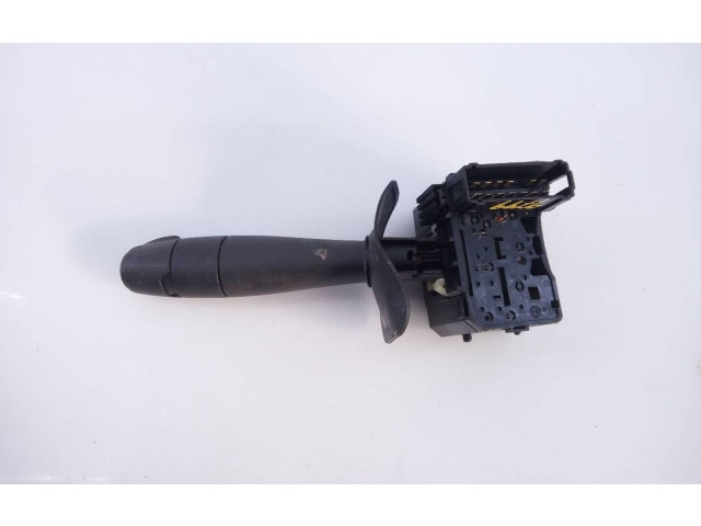 Ручка стеклоочистителей 8200792587, 9010576680   Dacia Logan Pick-Up