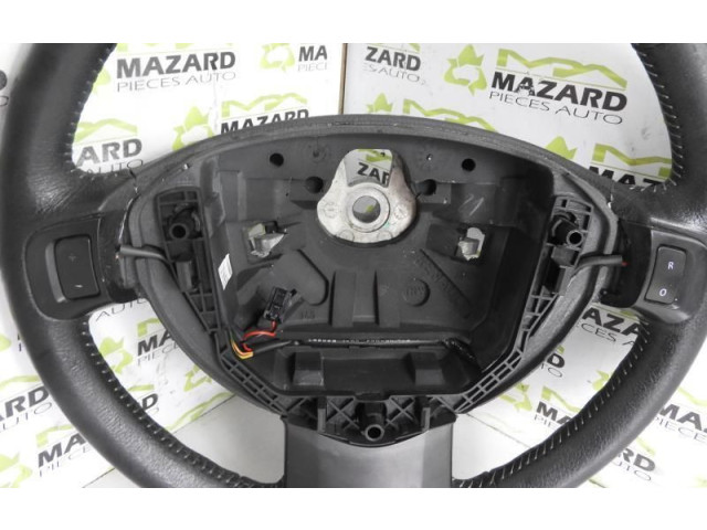 Руль Dacia Duster  2010 - 2017 года 484004459R      