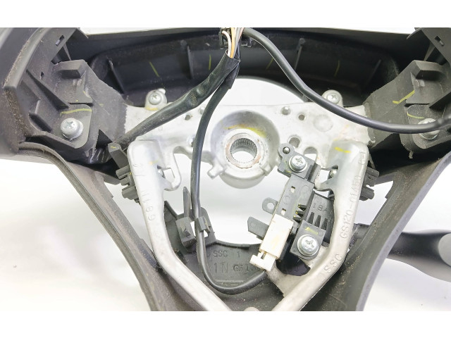 Руль Toyota Corolla Verso AR10  2004 - 2009 года GS12001450      