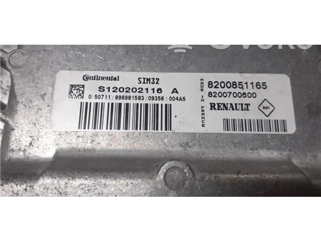 Блок управления 8200851165, S120202116 Renault Clio II
