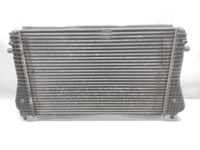 Интеркулер 1K0145803A Audi A3 S3 8P