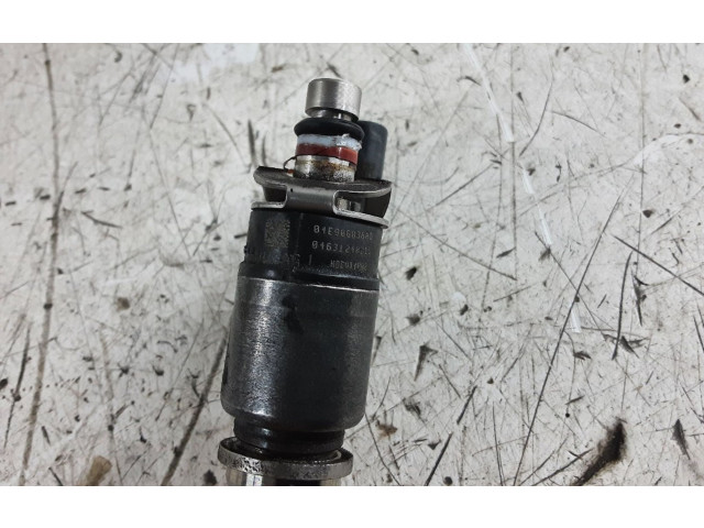 Форсунка 8K0959795, S300908316000A    Audi A3 S3 8P  CAYC 