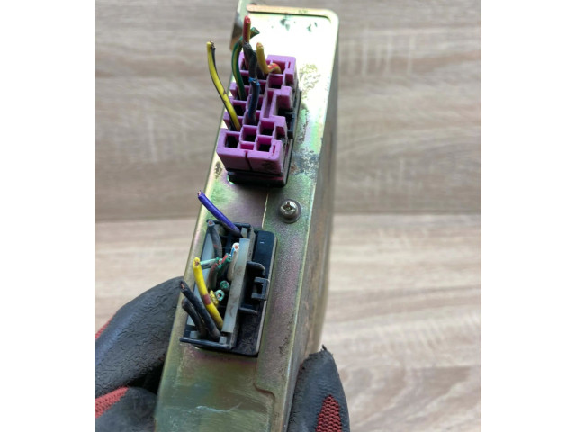 Řídící jednotka 237100F003, 4079013573 Nissan Terrano 2000