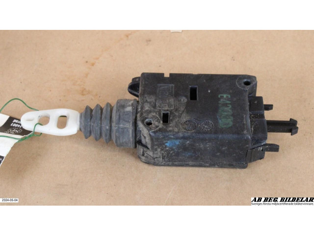 Zámek zadních dveří Citroen Xsara 2000