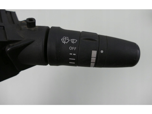 Ручка стеклоочистителей 252608J00 Infiniti G35