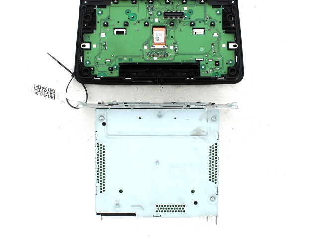 Радио/ проигрыватель CD/DVD / навигация       Skoda Superb B5 (3U)  2001 - 2008 года   
