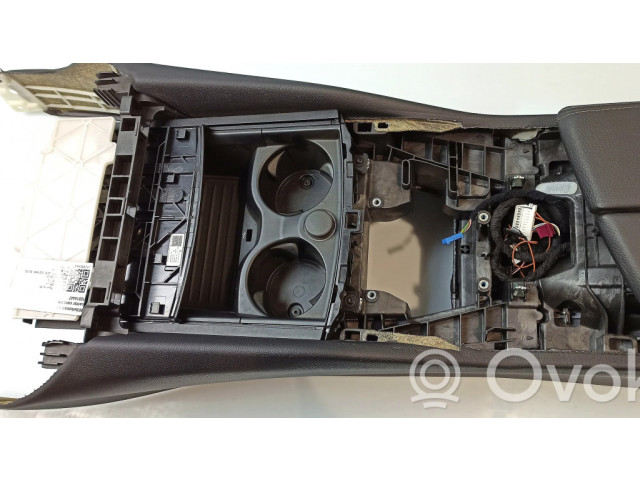 Центральная консоль