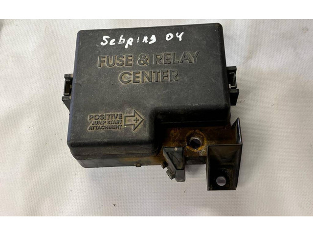 Pojistková skříňka 04759395AE, 233720441 Chrysler Sebring (ST-22 - JR) 2004