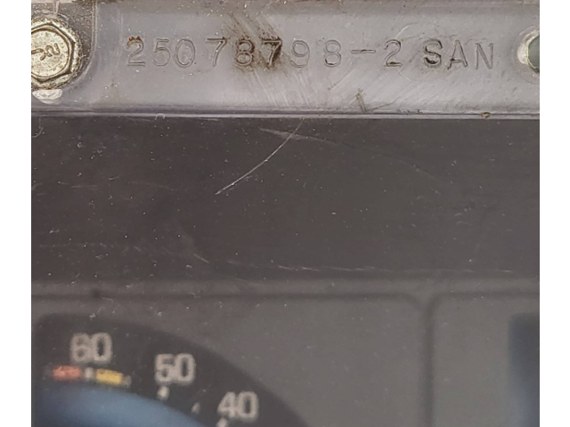 Спидометр (приборный щиток) 25078793 Chevrolet Blazer