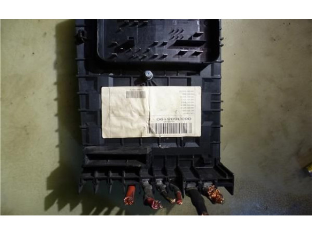   Pojistková skříňka 1K0937125A   Volkswagen Caddy 2006