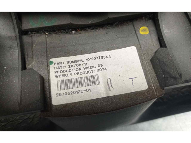 Volant Peugeot 508 2011 96706201ZE