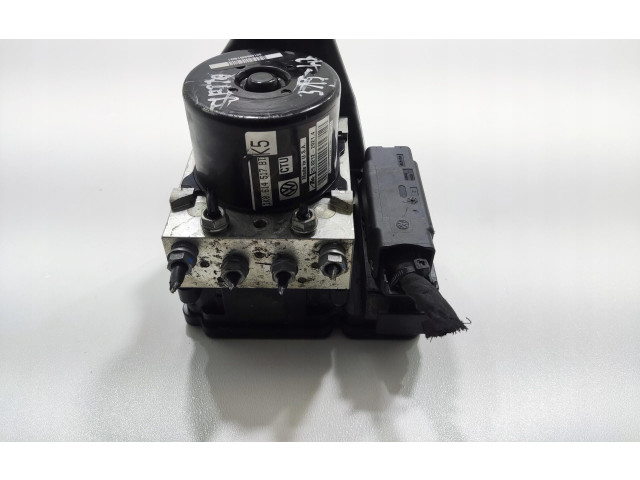 Блок АБС 1K0614517BT   Volkswagen  Jetta VI  2011 - 2018 года