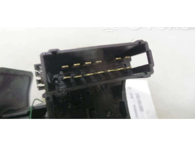 Зеркало электрическое        Dacia Duster  2010 - 2017 года   