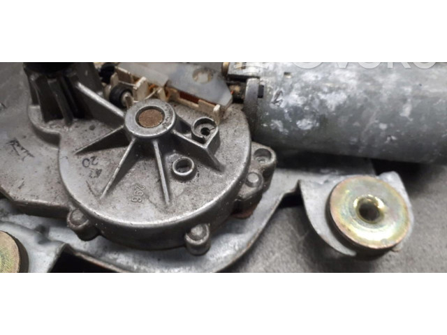 Моторчик дворников 0390201526    Ford Escort