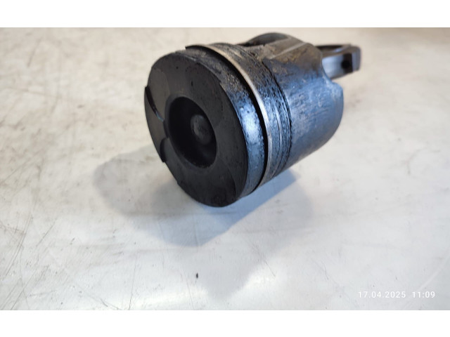 Píst Renault Espace III