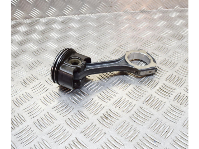 Píst A6510301917, A6510300020 Mercedes-Benz C W205 OM 654.920