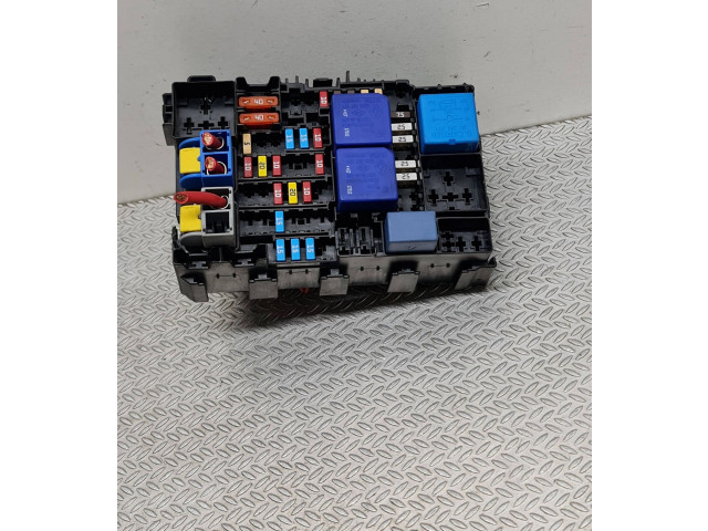 Pojistková skříňka 243800453R Renault Megane IV 2018